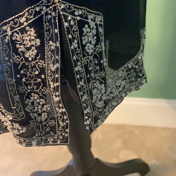 iCe 100% Black Silk Skirt with embroidered and beaded hem. - Picture 3 of 9